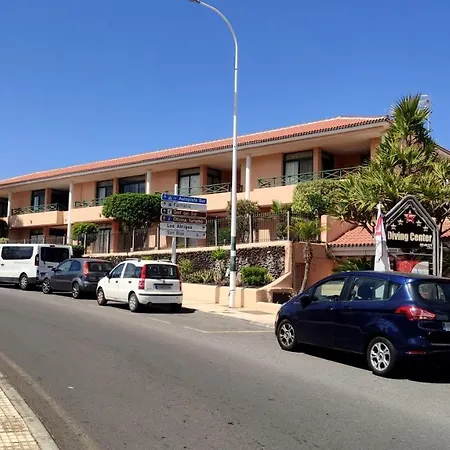 Vero House Terraza De La Paz * Σαν Μιγκέλ ντε Αμπόνα